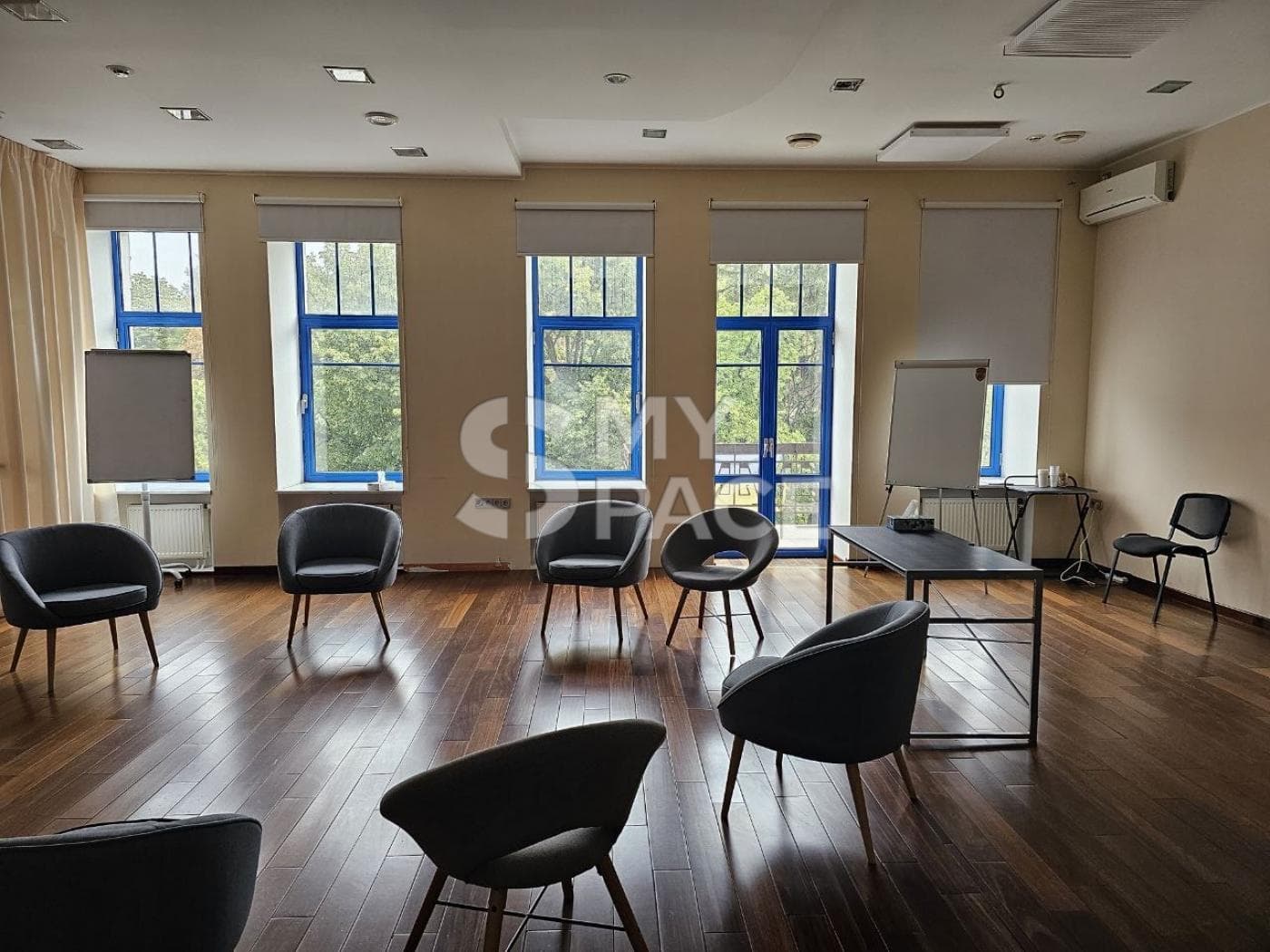 Muzeinyi Lane Office Residence - Image 2